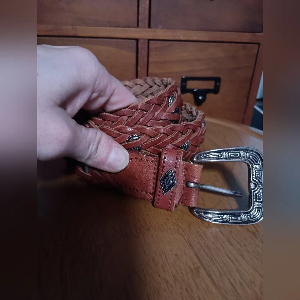 Vintage Southwestern/Western Style Leather Belt with Metal Decor Fits 28 29